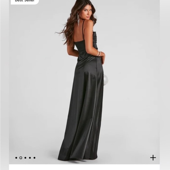 NWT Windsor Marissa Formal Satin Cowl Neck
Dress - Picture 3 of 6